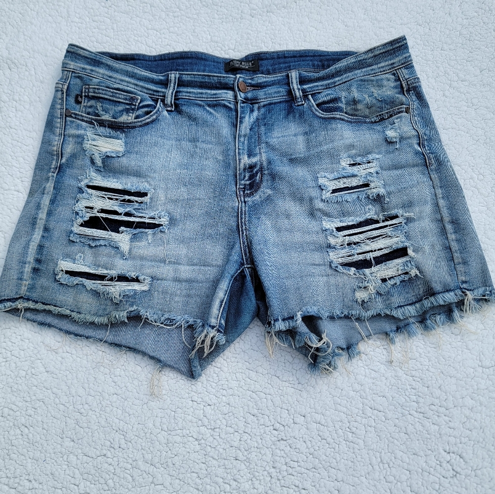 3XL Judy Blue Grains of Sand Mid-Rise
